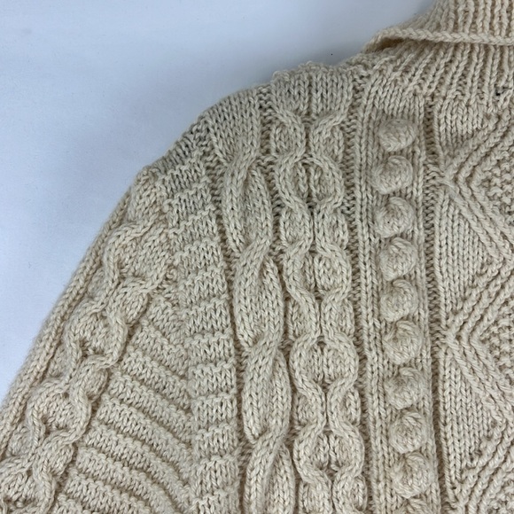 Unbranded Cable and Popcorn Knit Wool Fisherman's Turtleneck Sweater - Picture 10 of 10